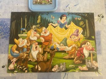 Puzzle Blanche neige et les sept nains