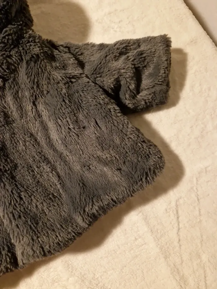 Manteau bébé imitation fourrure - photo numéro 3