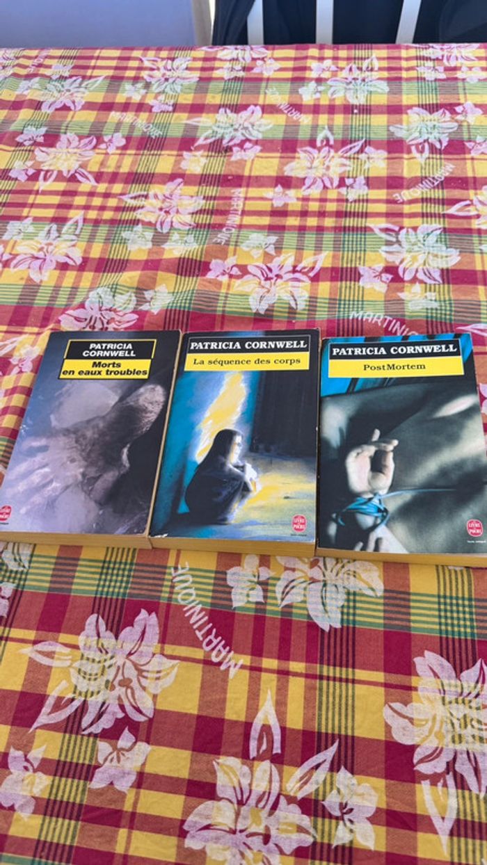 Lot de 3 romans policiers Patricia Cornwell - Série Kay Scarpetta - Le Livre de Poche