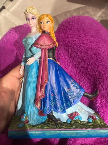 Figurine disney traditions reine des neiges
