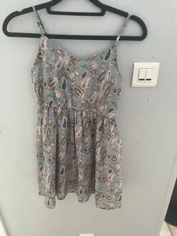 Robe à bretelles
