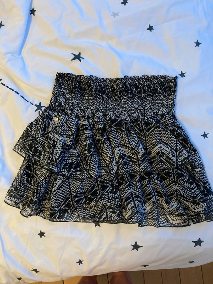 Superbe jupe noire et blanche très légère et agréable à porter || S-M || neuve - photo numéro 2