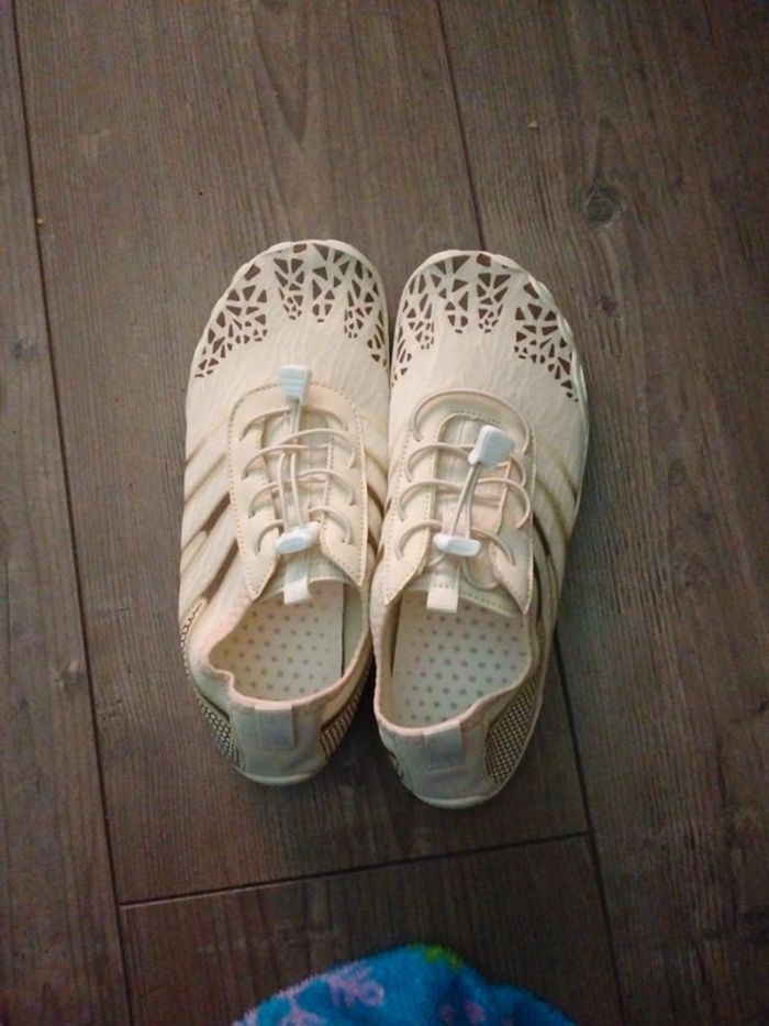 Baskets minimalistes - photo numéro 3