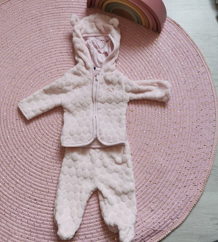 Ensemble pyjamas 1 mois - photo numéro 3