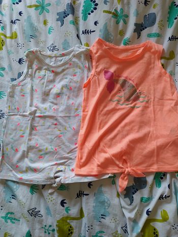 Lot de deux débardeurs fille 10 ans