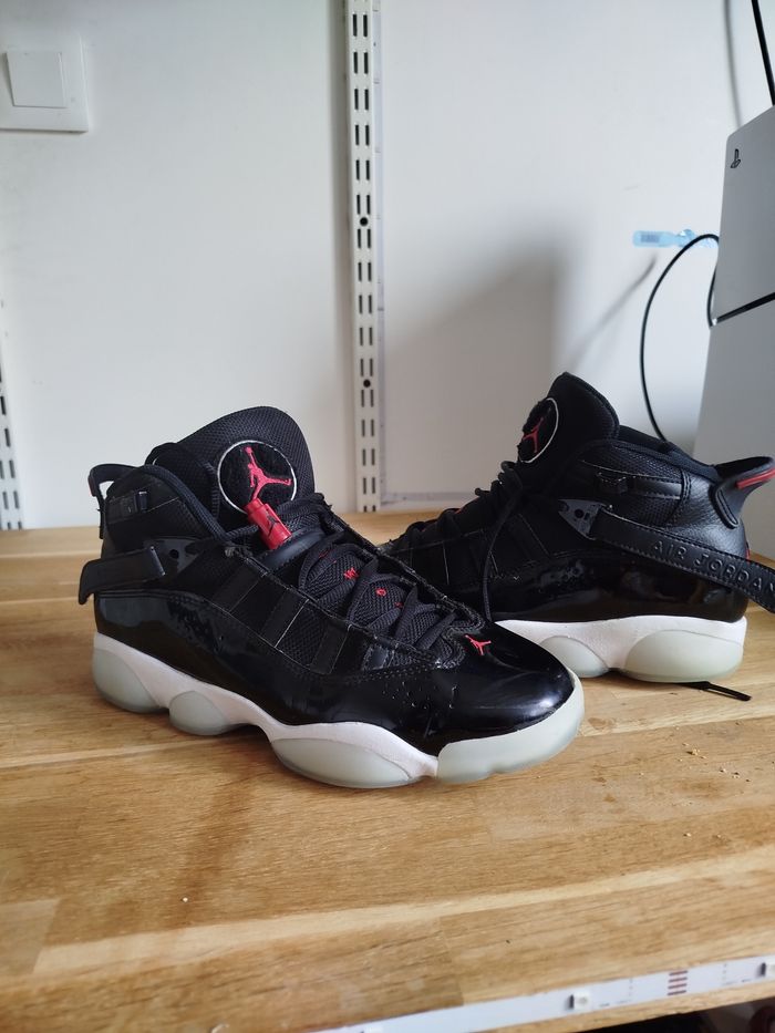 Basket Nike Jordan 6 Rings rouge et noir - photo numéro 2