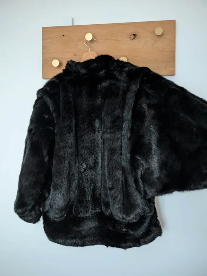 Manteau vintage en fourrure - photo numéro 4