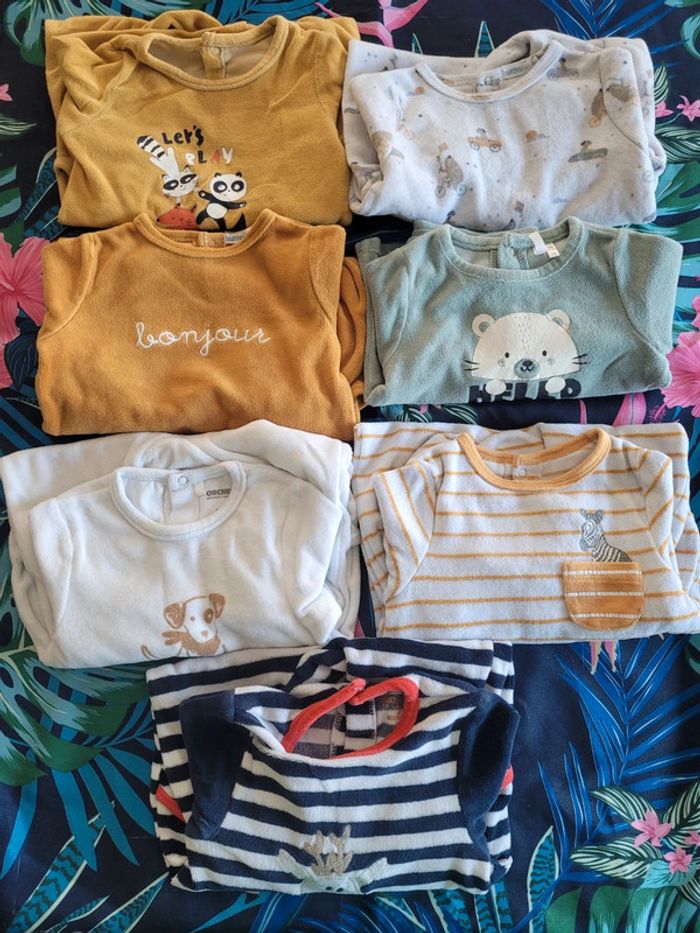 Lots pyjamas 9 mois garçon