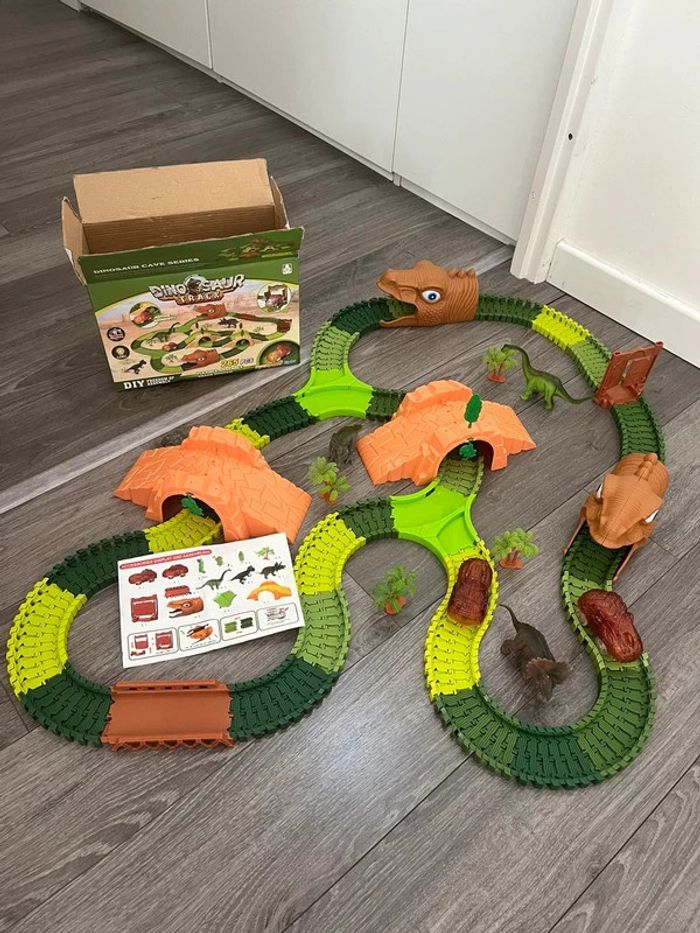 Circuit Dinosaure Dinosaur Track