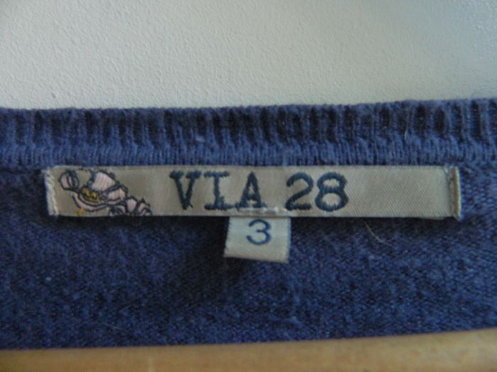 Pull chaud T 3 "Via 28 " - photo numéro 2