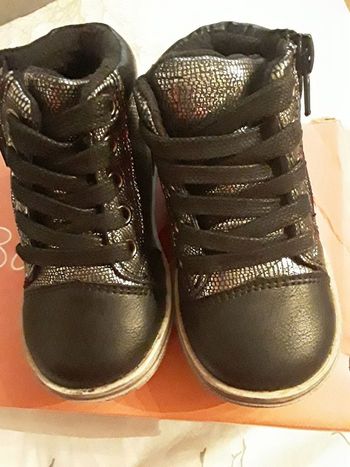 Chaussures pour Petite filles taille 20