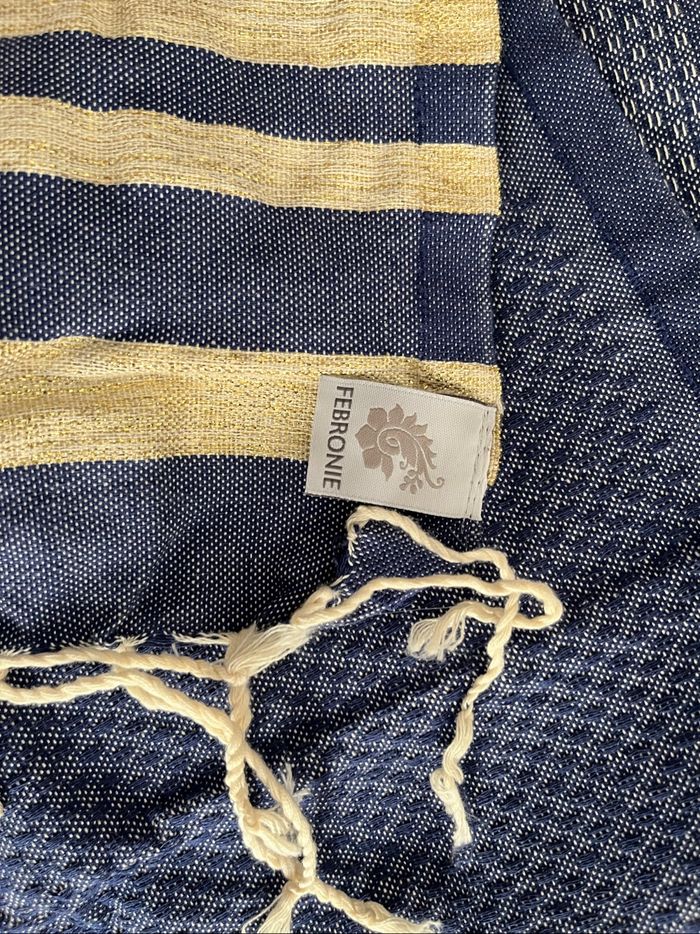 Belle fouta bleue et or - photo numéro 2
