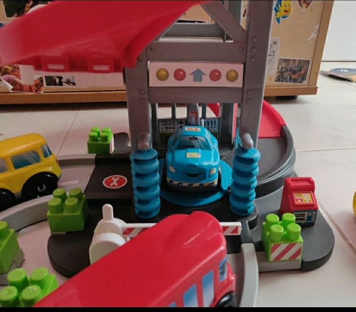 Circuit abrick 18 mois bon état - photo numéro 6