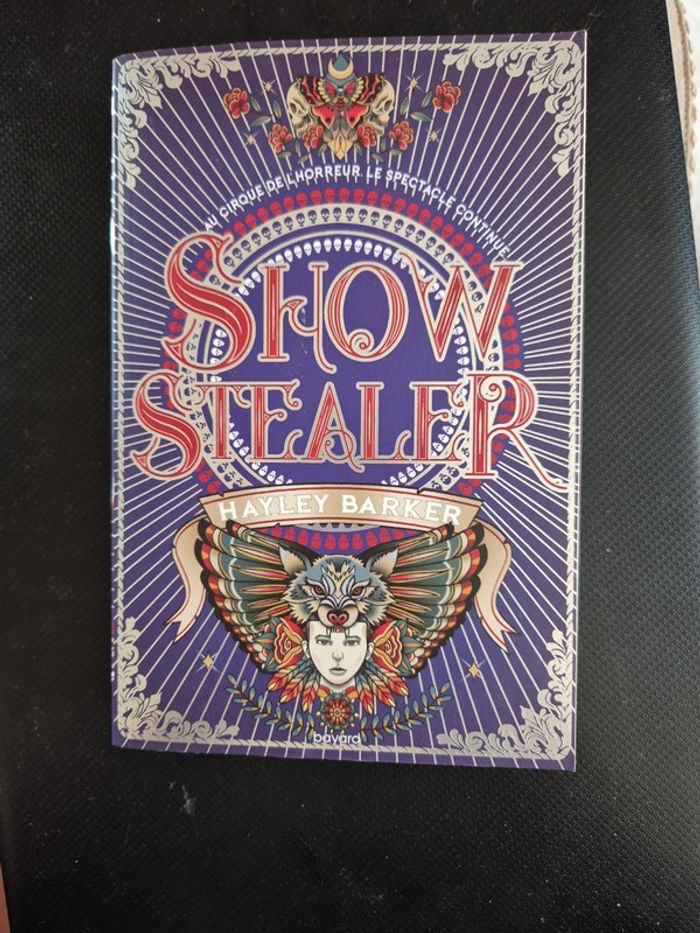 livre show stealer de Hayley Barker