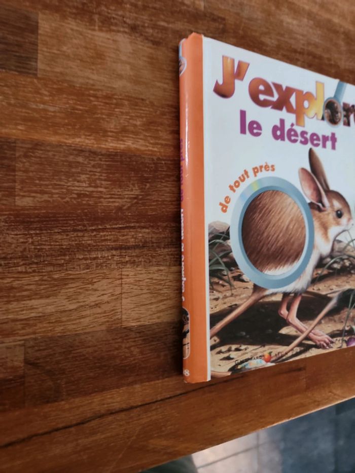 Livre : j'explore le désert - photo numéro 2