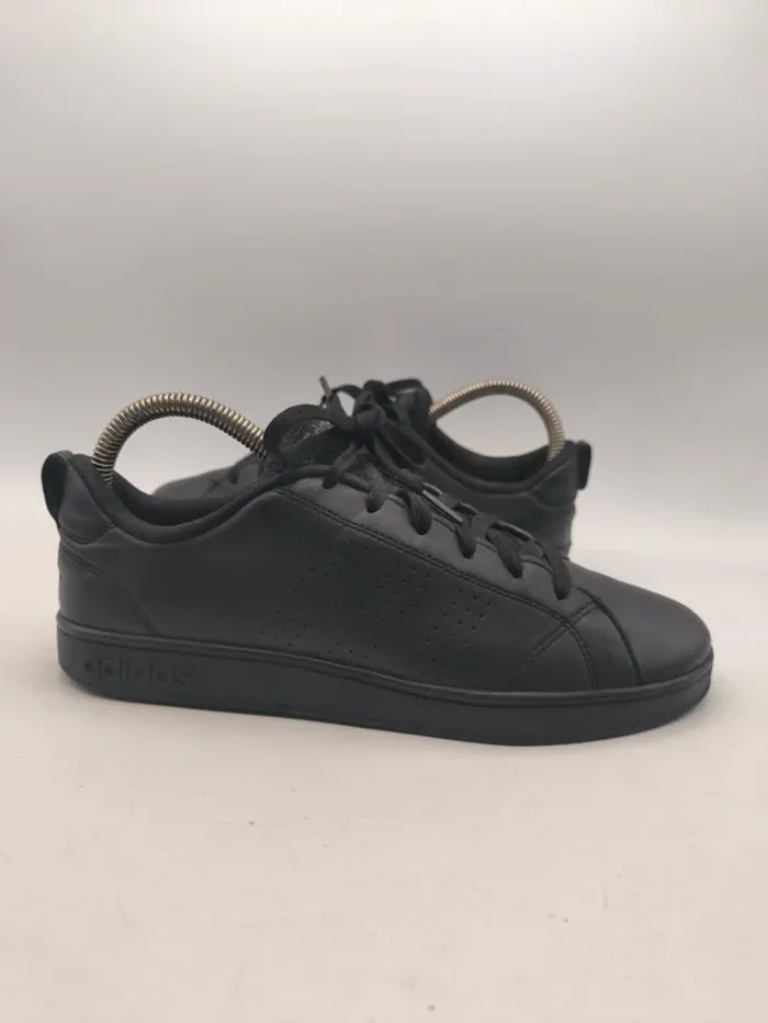 Baskets Adidas Advantage Taille 38 1/3