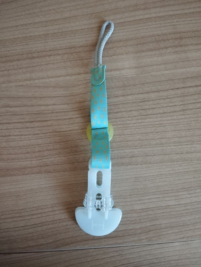 Attache tétine - photo numéro 2
