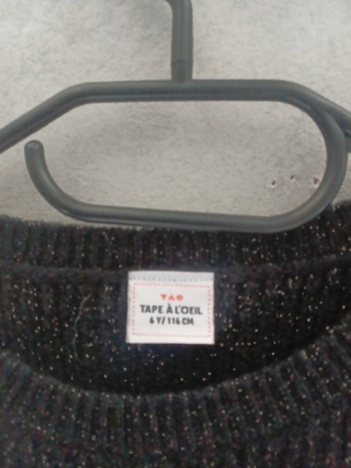 Pull tape à l'œil 6 ans - photo numéro 3