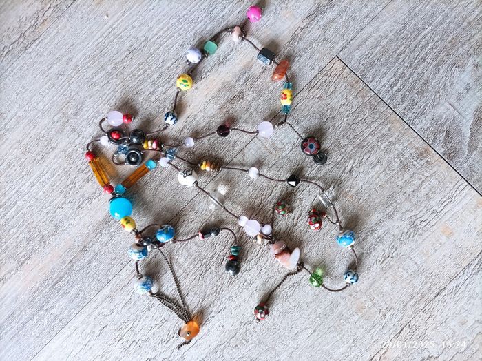 Collier sautoir en perles de verre - photo numéro 2