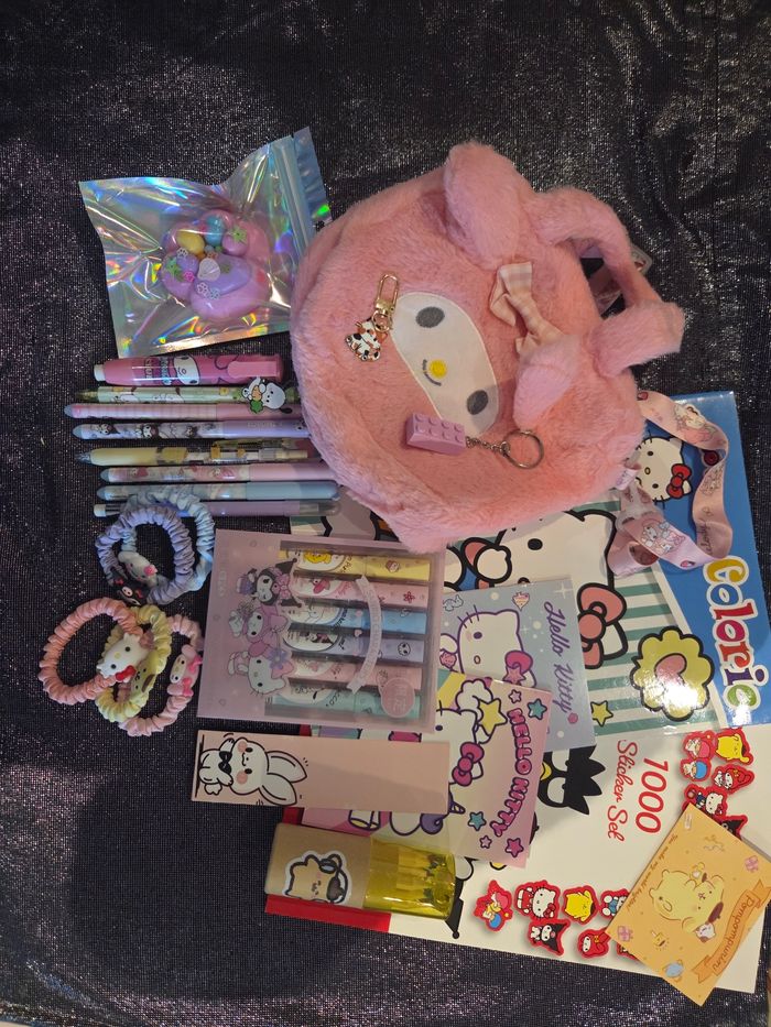 Boite surprise sanrio - photo numéro 3