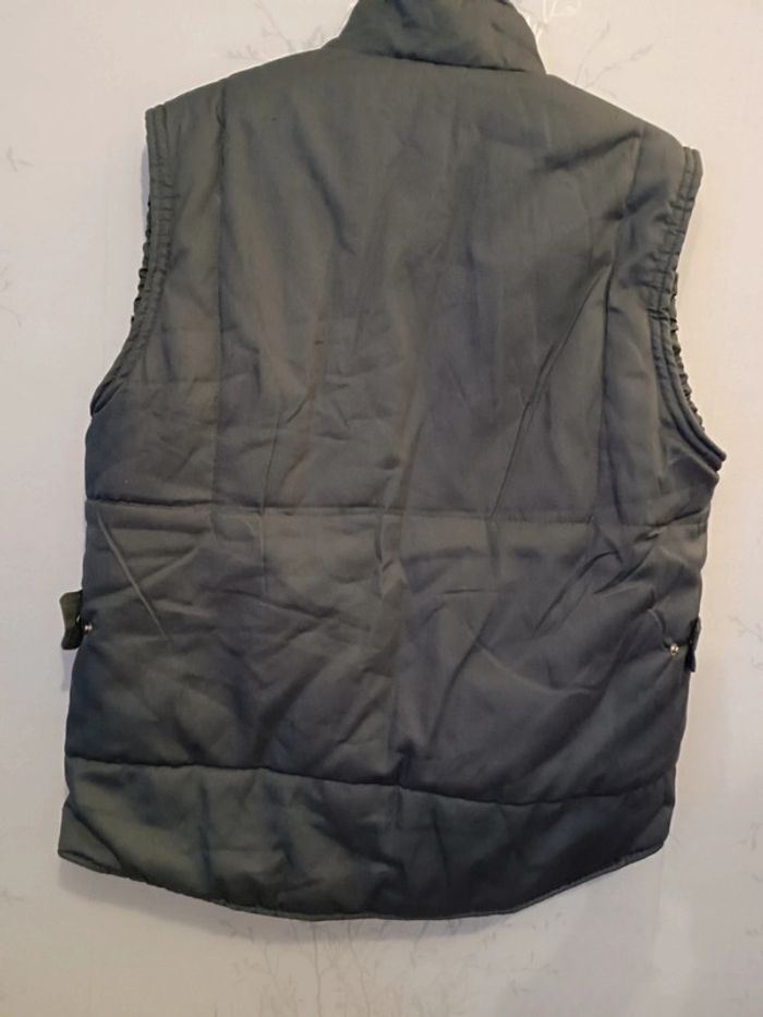 Veste sans manche grise - photo numéro 2