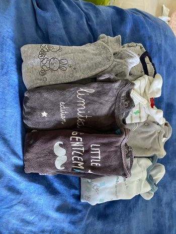 Pyjamas bébé garçon taille 1 mois