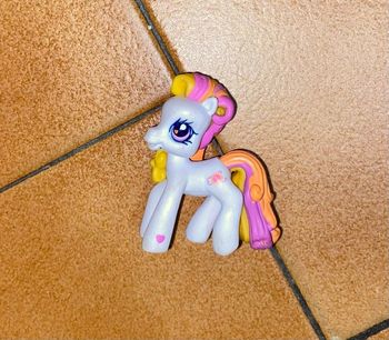 Petite figurine my little pony