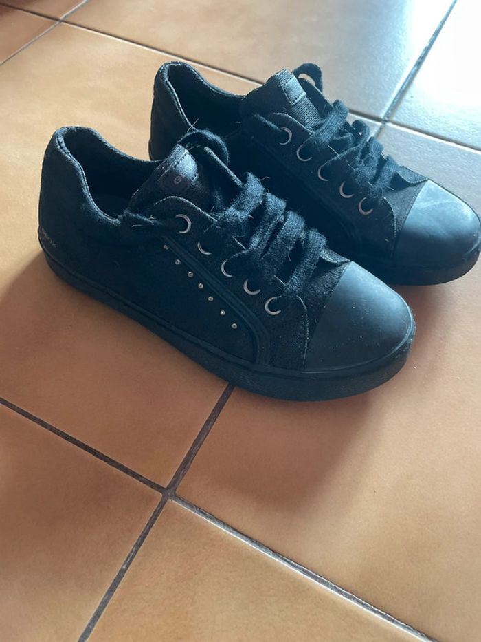 Baskets geox neuves t 31 - photo numéro 2