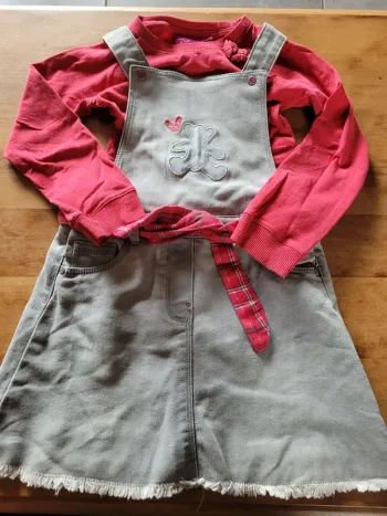 Robe salopette 3 ans + t-shirt