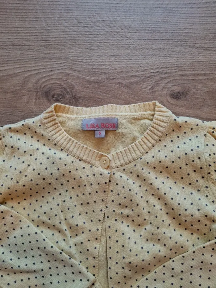 Gilet Lisa Rose 5 ans neuf - photo numéro 2