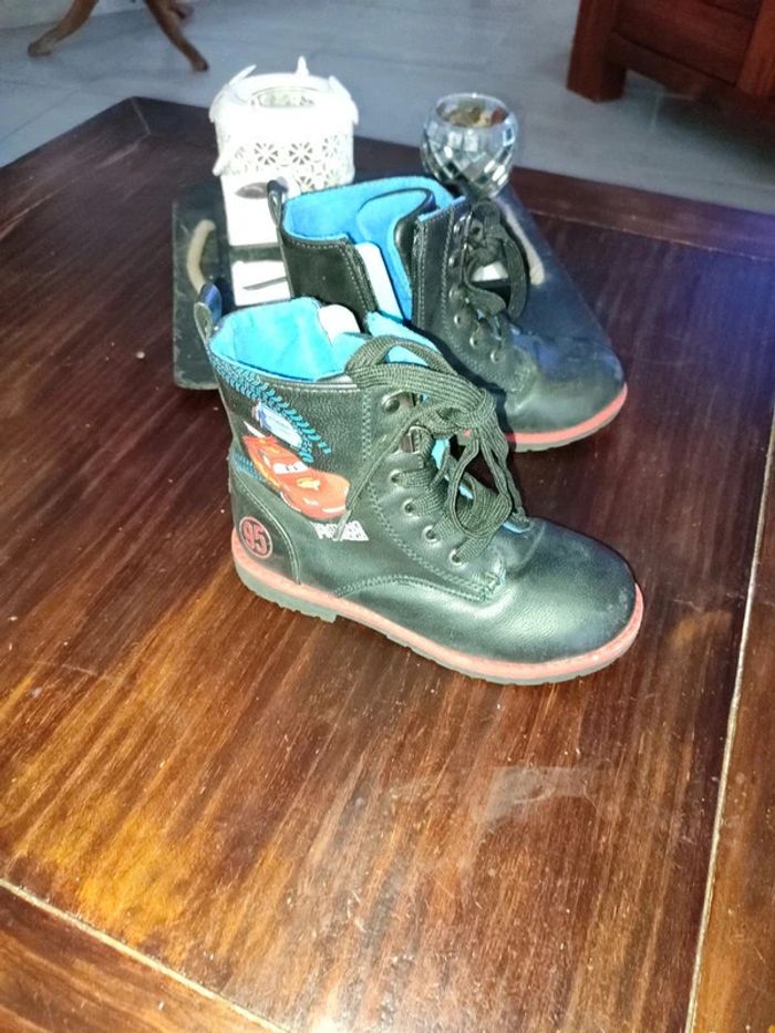 chaussures montantes enfants pointure 30 car's