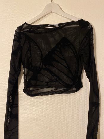 Top voile noir papillon Bershka M