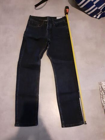 Jeans.
