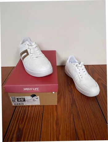 Baskets blanches neuves pour femme T36