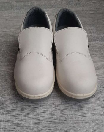 Chaussure professionnelle de sécurité