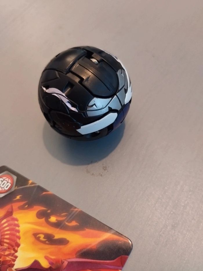 Figurine Bakugan - photo numéro 4