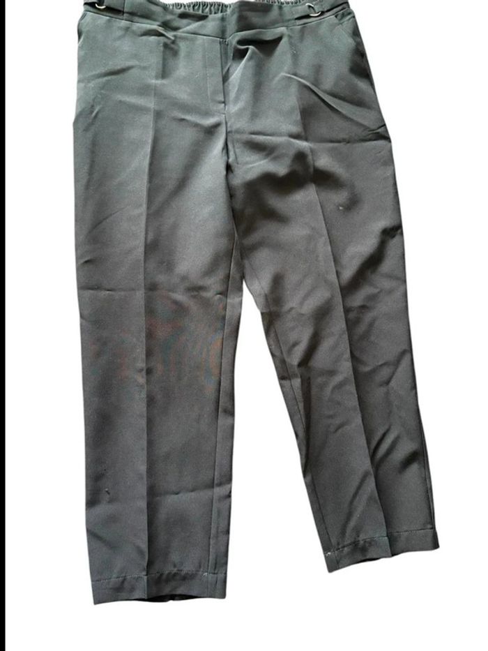 Pantalon tailleur taille 48