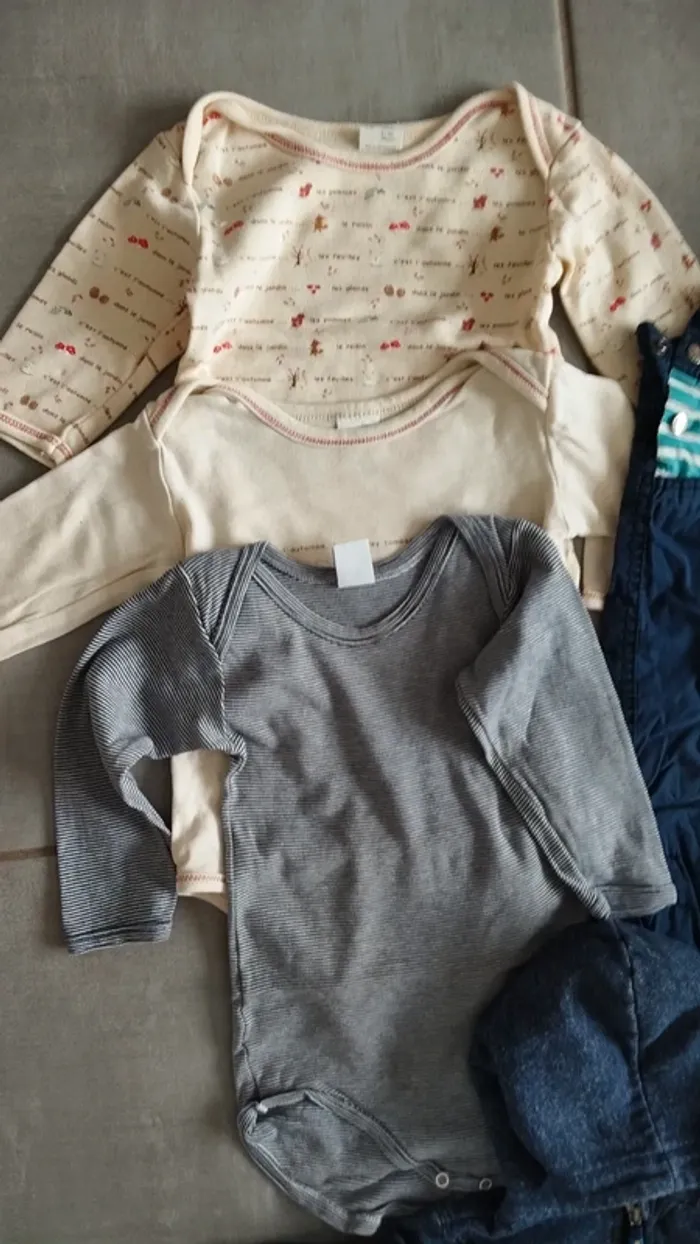 Lot de 8 vêtements bébé garçon 18 mois - photo numéro 4