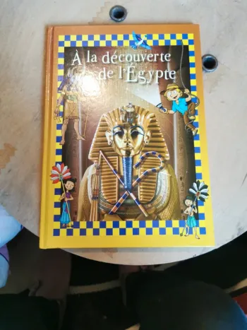 Livre à la découverte de l'Égypte