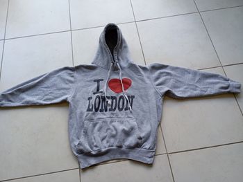 Sweat à capuche taille S