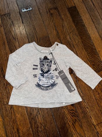 T-shirt ikks 6 mois Neuf avec étiquette
