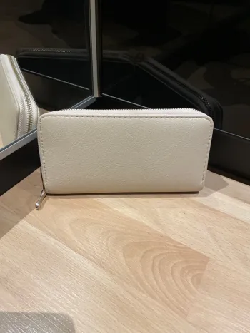 Portefeuille beige Mango