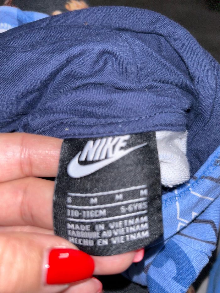 Sweat Nike (+don du bas) - photo numéro 2