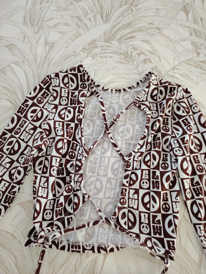 top ouvert dans le dos 2XS - photo numéro 4