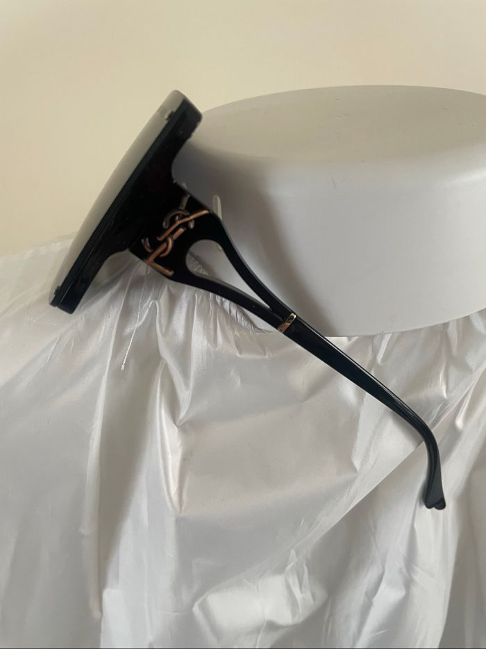 Lunettes de soleil femme - photo numéro 3