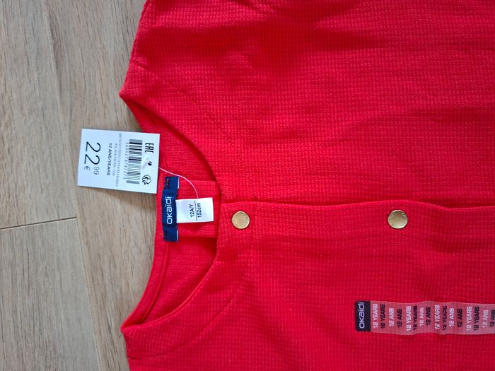Gilet rouge à boutons Okaïdi 12 ans - photo numéro 3