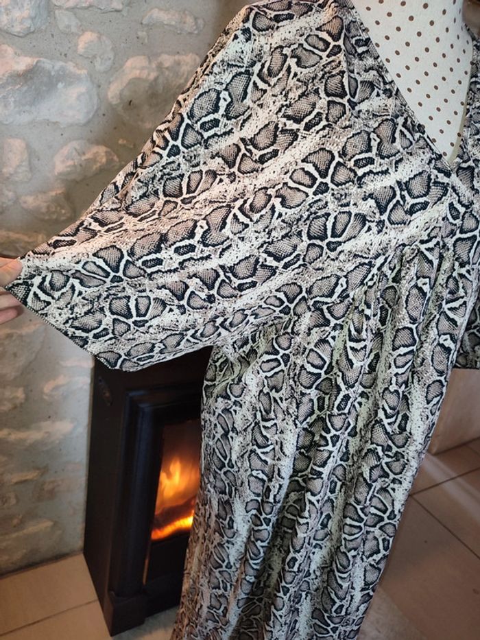Robe longue serpent - photo numéro 3