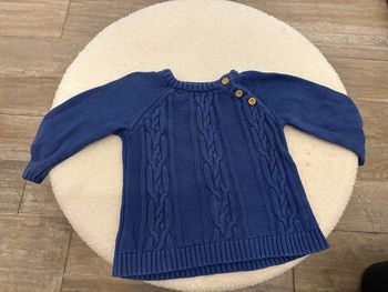Petit pull en laine léger