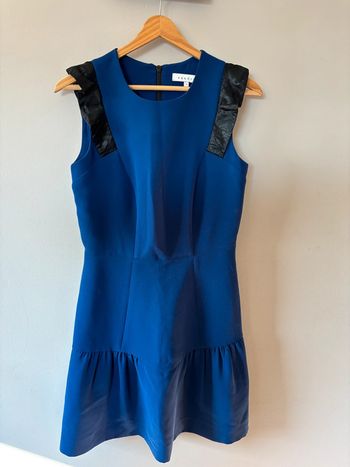 💐🌼nouveauté 🌼💐 Robe élégante Sandro bleue avec empiècements noirs 38