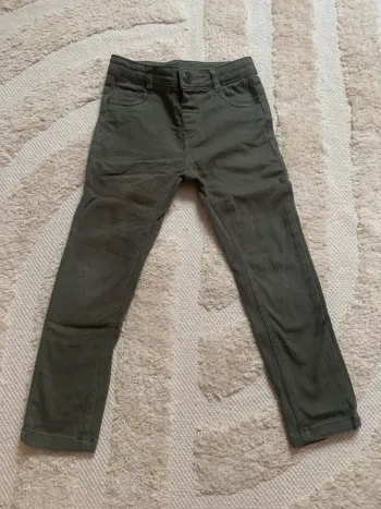 Pantalon slim enfant vert kaki – 104 cm (4 ans)
